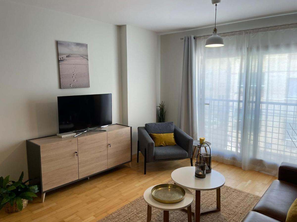 A Space That Feels Like Home With Private Parking Màlaga Exteriér fotografie